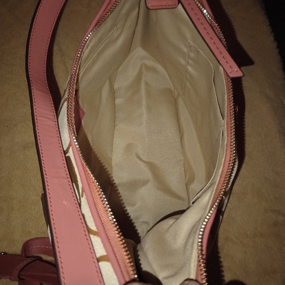 NWT COACH Signature  Hobo - Light Khaki/Coral - Picture 8 of 15